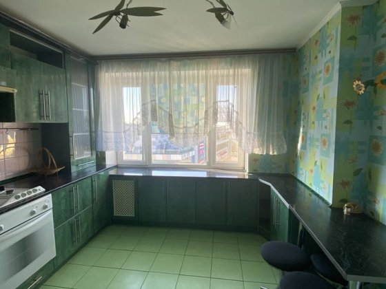 Оренда 2 кімнатної квартири ТЦ Промінь Луцк