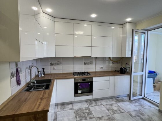 Оренда 1-кімнатна біля озера і парку Шевченка (ЖК Сонячний) Івано-Франківськ