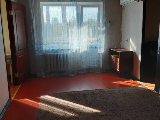 Довгострокова оренда.  2-х кімнатна квартира / вул. Мистецька/ Кривий Ріг