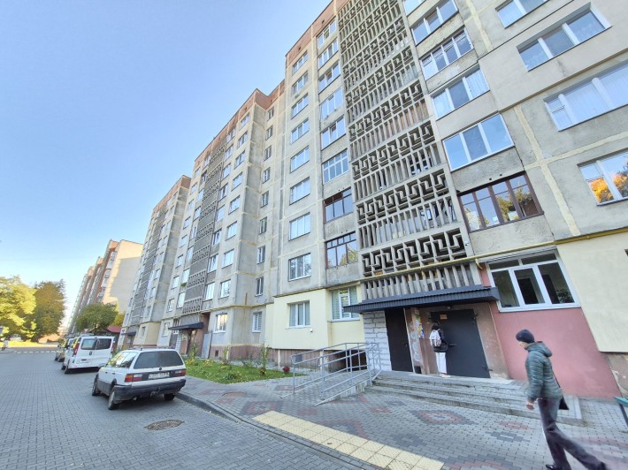 3к. пр. Соборності/ ЗАГСІ 4/9ц, 65м2, косм.рем! 10000грн + кп! - фото 1