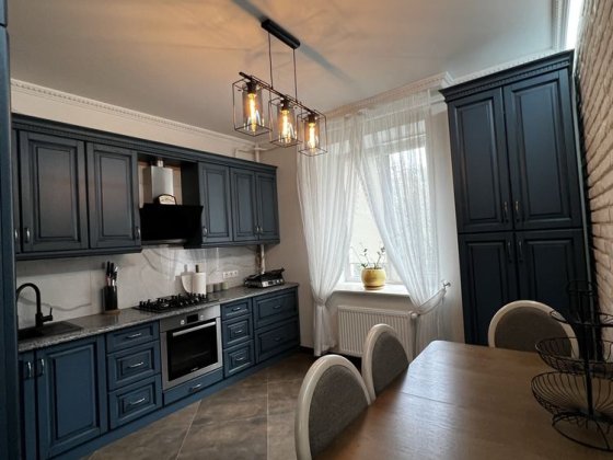 Оренда 2 кімнатної квартири новобудова  р-н Промінь, центр міста Луцк