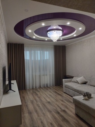 Оренда 3-кімнатної квартири в новобудові в ЖК "Оберіг" на вул. Зоряна - фото 1