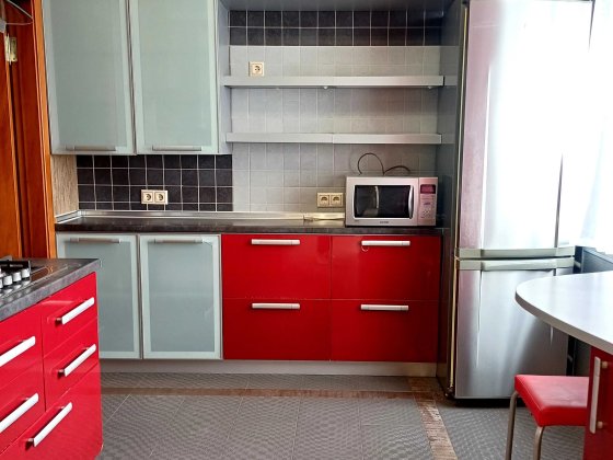 Оренда 3-х кімн.  квартири, центр Луцк