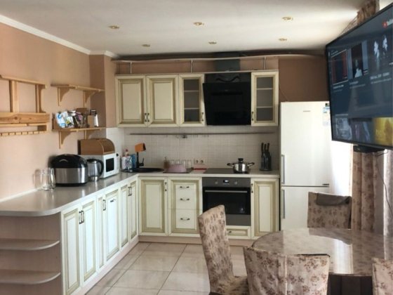 3х комнатная в центре, на Цуме Никополь