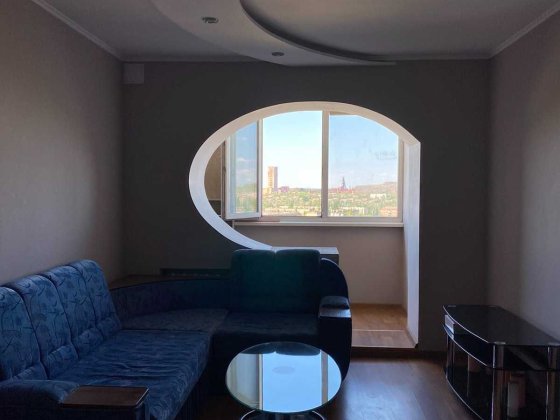 Оренда 2 кімнатної квартири на проспекті 200 річчя Кривого рогу, 9/9 Кривой Рог