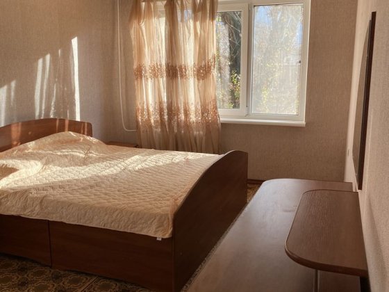 Здаю 3 кімн квартиру в центрі є всі меблі і техніка Кривий Ріг