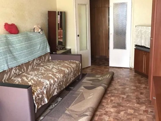 Двокімнатна квартира з балконом вмебльована Переяслав-Хмельницький