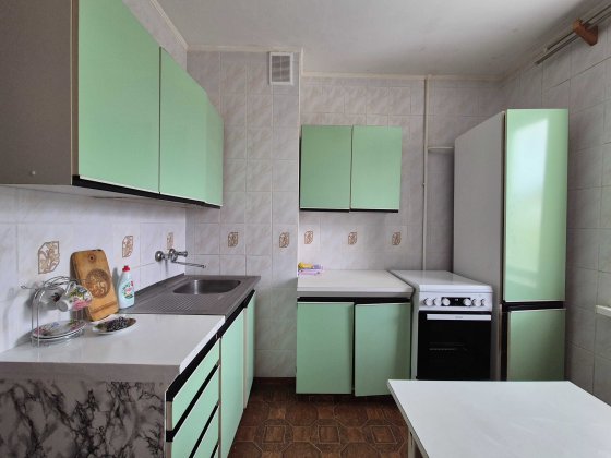 Сдам 1-кімнатну Сади-2 5/9пов 34м меблі техніка Полтава