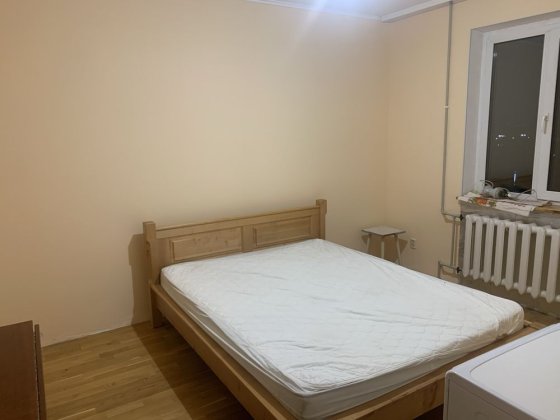 2-х кімнатна вартира помісячно для відряджених.по вул.Павла Глазового Кривий Ріг