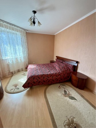 Здається 2 кімнатна новобудова вул.Відінська - фото 1