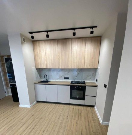 Оренда 1 км квартири пору з центром - фото 1