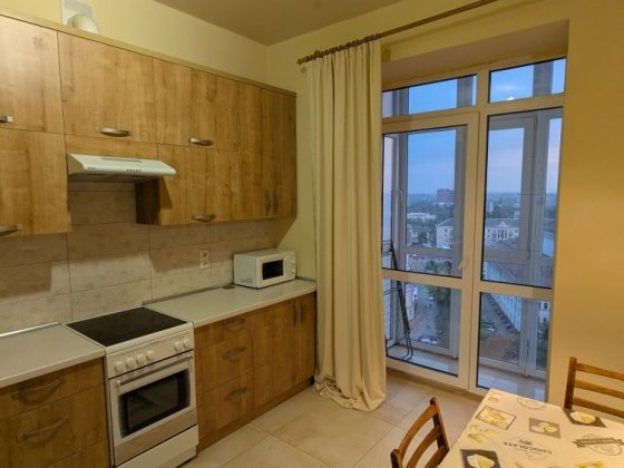 Оренда, ЦЕНТР, ЖК Театральний, меблі, техніка Рівне