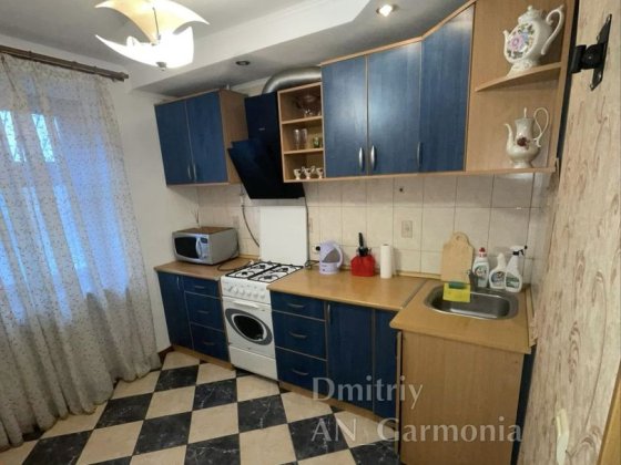 1-К Фурманова , 26.10 свободная