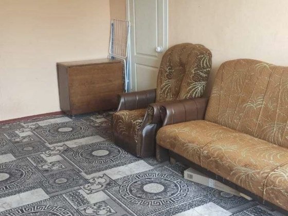 З меблями і технікою Сумы