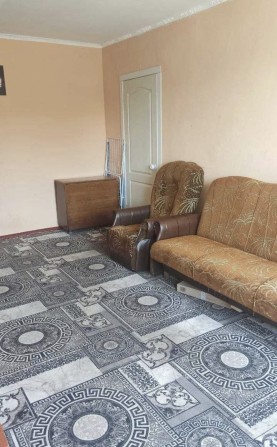 З меблями і технікою - фото 1