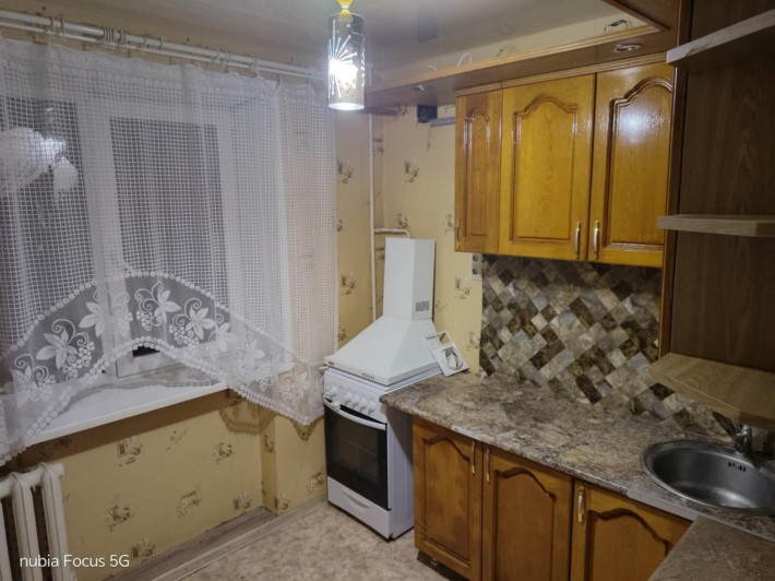 Здам 2к.кв на Троїцькій укомплектовану - фото 1