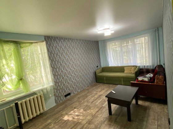 Квартира в Покровському районі . Без рієлторських зборів. Кривий Ріг