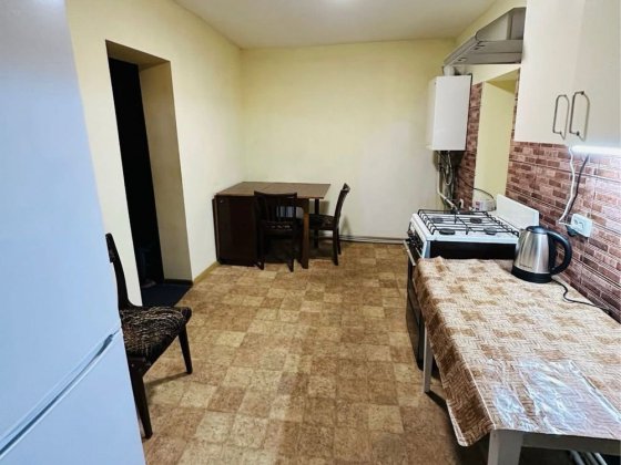 Центр, частина будинку 8000грн+комунальні Полтава