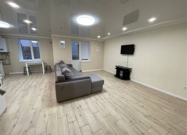 1-К Браикли, Новый дом - фото 1