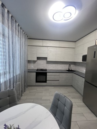 Оренда 1 кім квартири вул.Київська 19 - фото 1