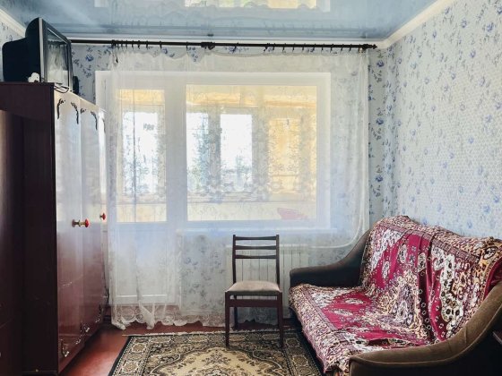 Сдам свою  однокомнатную квартиру 96 квартал Кривой Рог