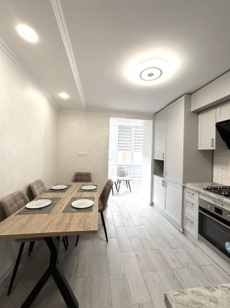 Оренда модної та сучасної квартири - фото 1