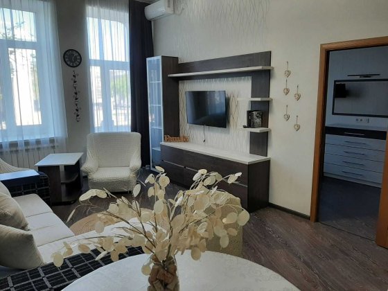 Центр, район театру Гоголя, оренда 3х кімнатної квартири Полтава