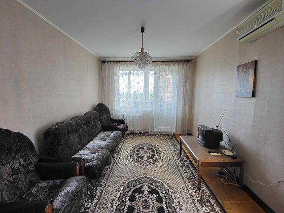 Здається  2-кімнатна квартира. в Кривому Розі, біля Автовокзалу. Кривой Рог