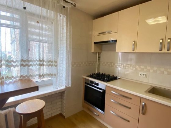 Здам 2-х кімнатну квпртиру на Коцюбинського Рівне