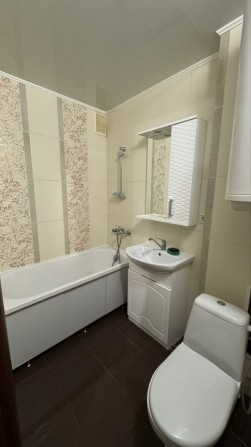 2к квартира можна на короткий термін - фото 1