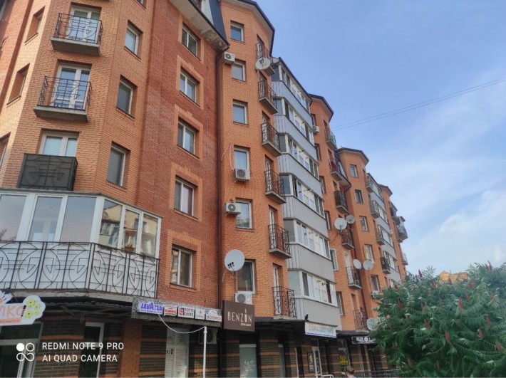 Поділ 1 кімнатна квартира в новому будинку - фото 1