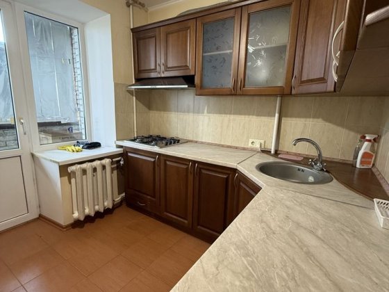 Однокімнатна, 6 поверх Сумы