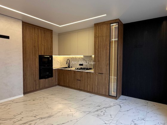 ОРЕНДА 1-кім. кв-ри + КУХНЯ СТУДІЯ, вул, Нац. Гвардії, 3в ПАРК / ОЗЕРО Ивано-Франковск