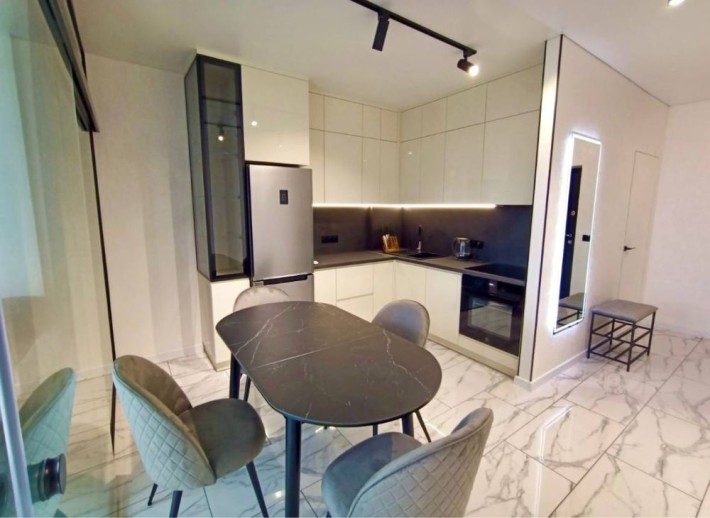 Оренда квартира на вул.Коновальця 37 - фото 1