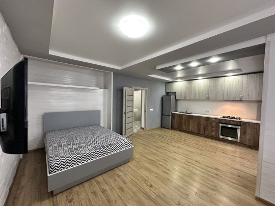 Оренда 1 км | Центр | Мельника 10 Івано-Франківськ