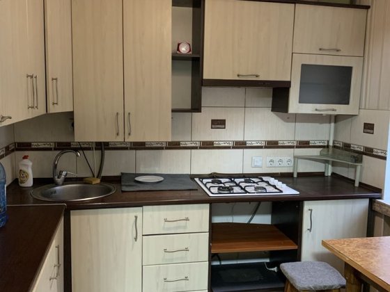 Двокімнатна квартира по вул.Відінській. Автономне опалення Ровно