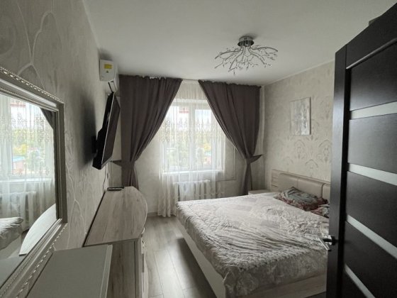 Сдам трёхкомнатную квартиру на Таврическом Херсон