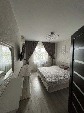 Сдам трёхкомнатную квартиру на Таврическом - фото 1