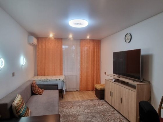 Сучасна двокімнатна квартира на Шуменському . Третій поверх . Не кутов Херсон