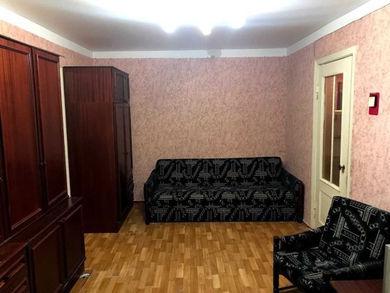 Здаю 2кв ЦЕНТР вул.Кн.Ольги, поруч піцерія "Бруклін", НУВГП 8 000+кп Рівне