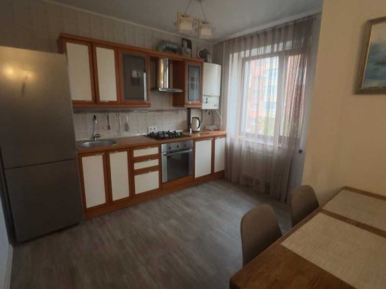 Оренда трикімнатної квартири в Центрі Полтава