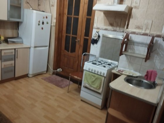Здаю однокімнатну квартиру центр міста Черновцы