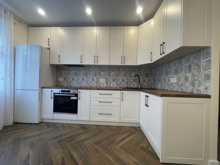 Оренда стильної 1 кімнатної квартири Синергія Glass - фото 1