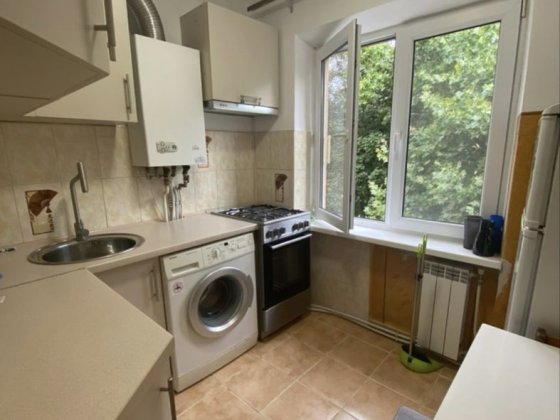 Здається 2 кімнатна квартира по вулиці Станційна Ужгород