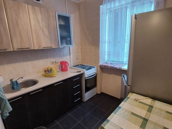 Здається 1-но кімн. квартира по вул. Сурікова Ужгород