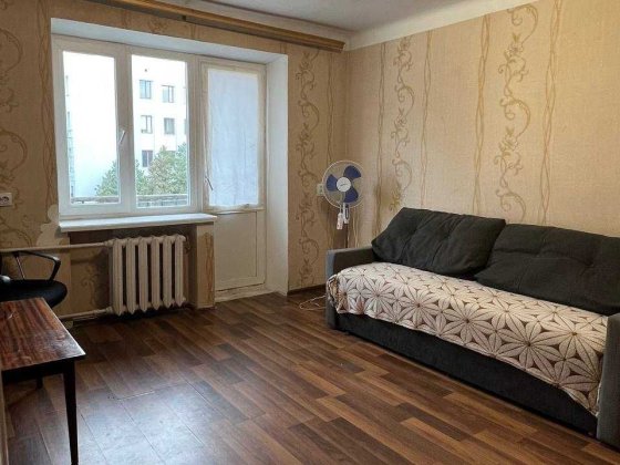 Здається в оренду одно кімнатна квартира Центр Рівне