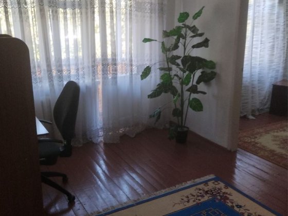 Здам в оренду квартиру 3-и кімнатну вул.Небесної Сотні 10А ВЛАСНИК Черновцы