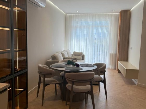 Оренда нової сучасної квартири бізнес-класу. Василя Гаджеги 7А Ужгород