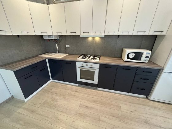 Здається 1кімн.+ кухня студія в новобудові район Кварцу Черновцы