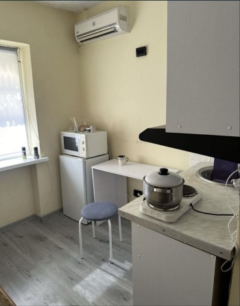 Квартира студія Загорська 26 - фото 1